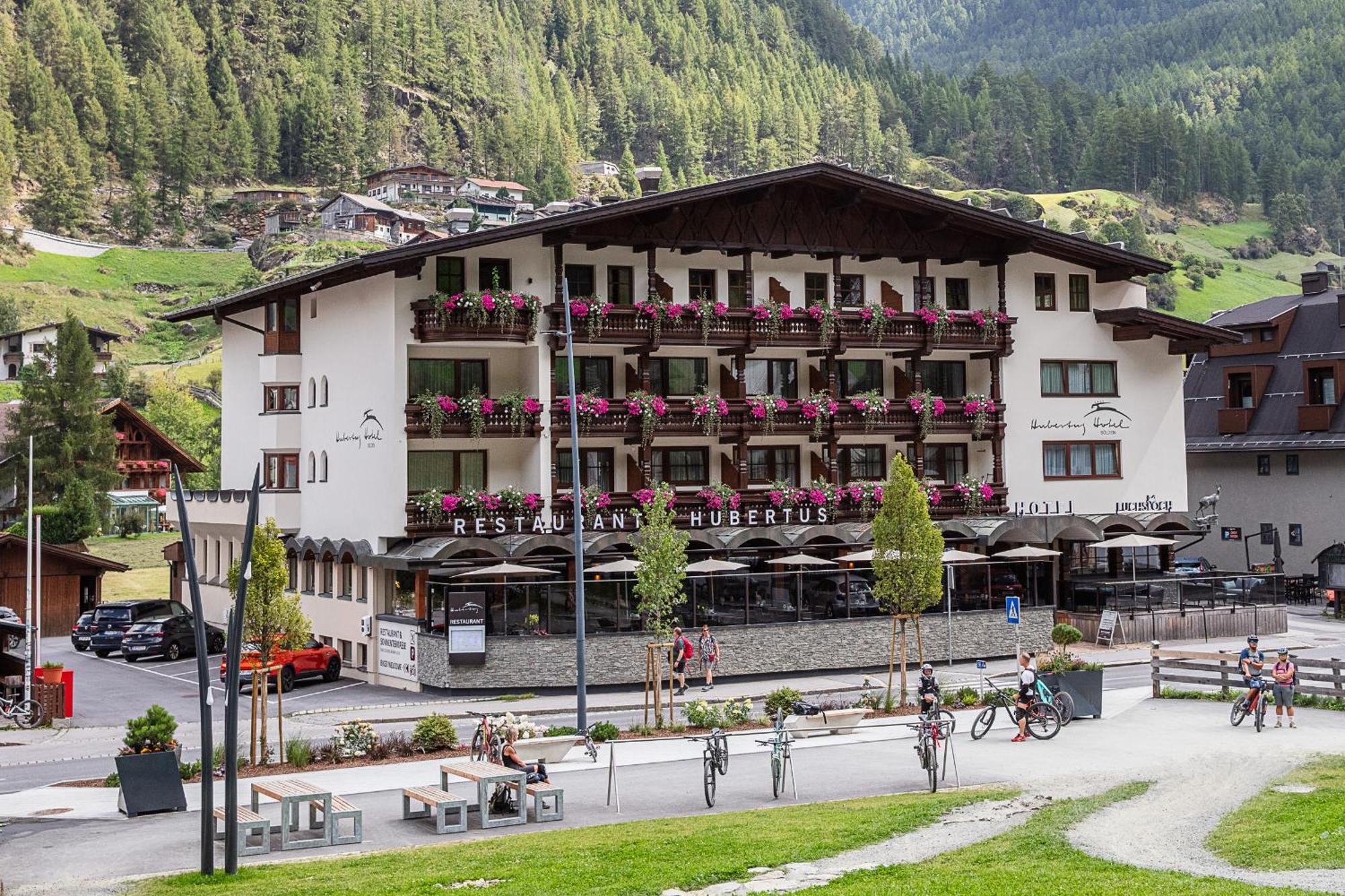 Hotel Hubertus Inkl Summer Card Зёльден Экстерьер фото
